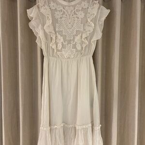 Elegant White Lace Midi Dress